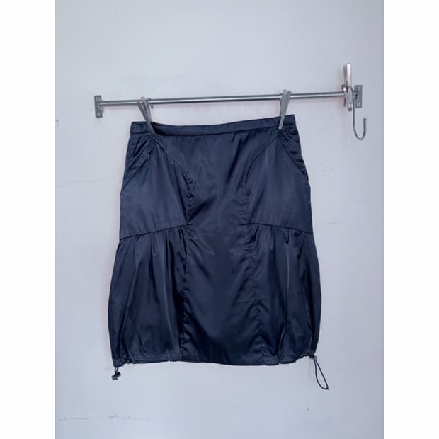 no 181. Prada skirt /Sz 40