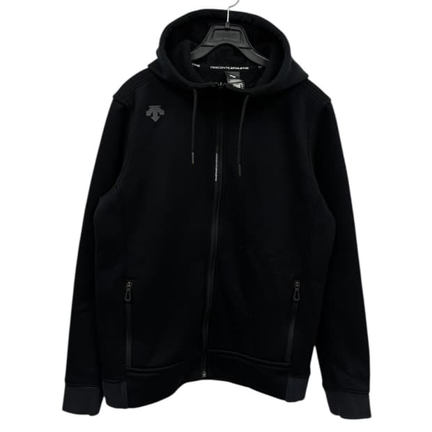 데상트 후드집업