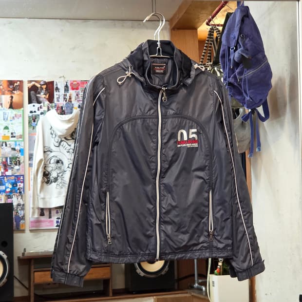 후부 네이비 후드 바람막이 자켓