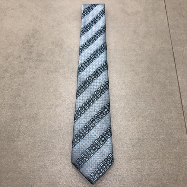 루이비통 이태리 넥타이