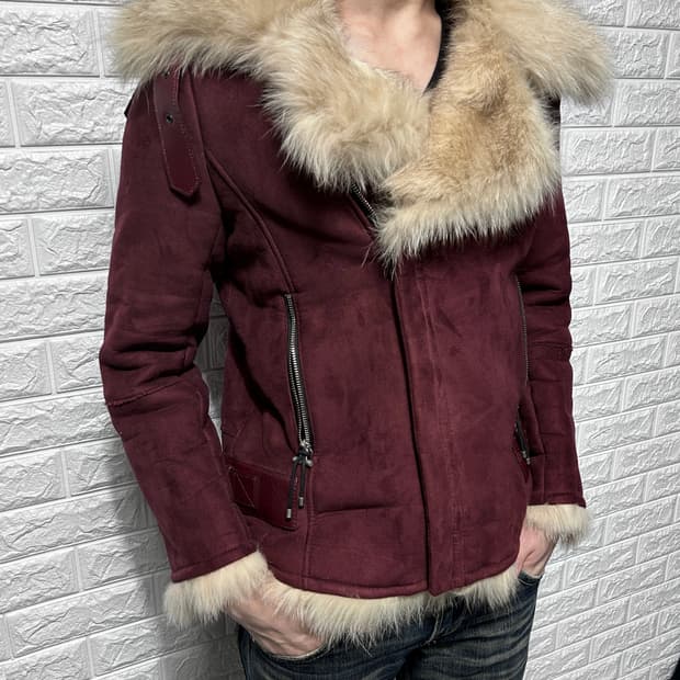 시슬리 여우 퍼 하이넥 자켓