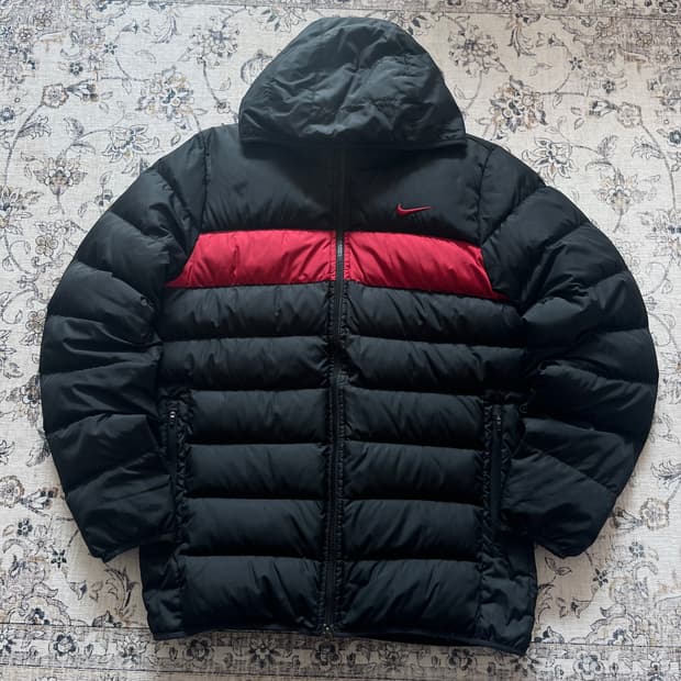 나이키 스우시 자수 로고 덕다운 패딩
