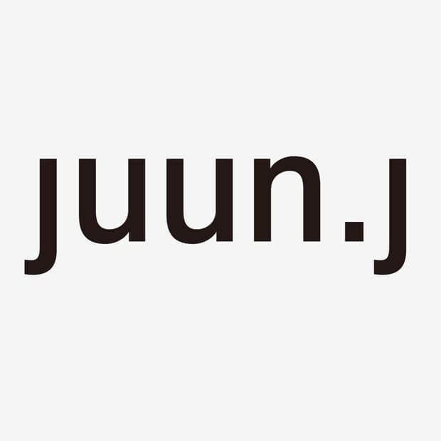 [JUUN.J] 블랙 오버핏 페르소나 후드집업