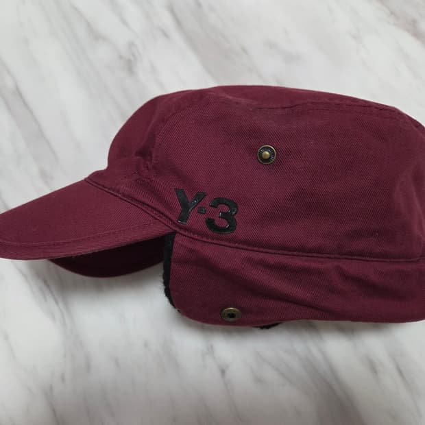 Y-3 요지야마모토 버건디 군모