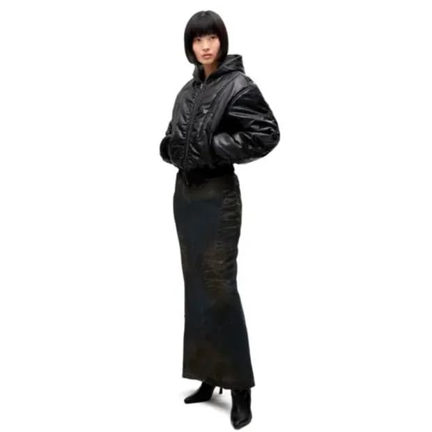 로딩룸 글로시 크랙 봄버 자켓 2