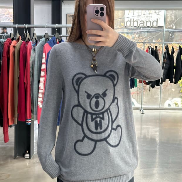 히스테릭글래머 퍽베어 빅로고 크루넥 니트