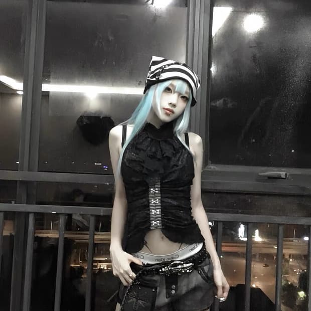 Ariadnaw 블랙 레이스 숏팬츠