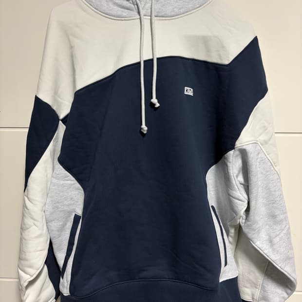 KITH 후드티