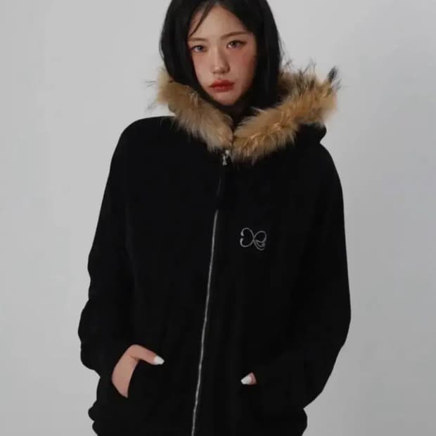 오운서 런웨이티켓 퍼 후드집업