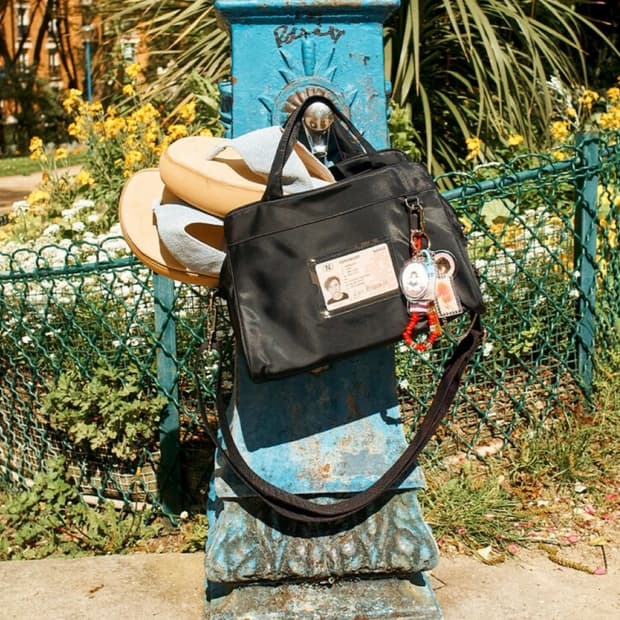 오소이 id tote bag black