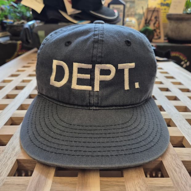 갤러리디파트먼트 DEPT. CAP