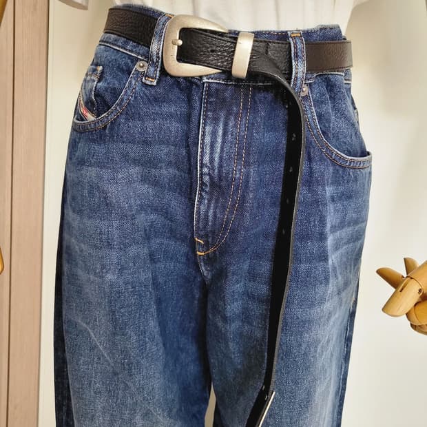 디젤 데님 팬츠 일자세미진 핏대박 예쁨