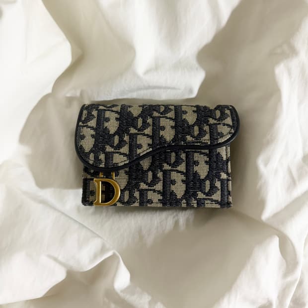 새상품급 디올 오블리크 새들 플랩 카드지갑 [정품]