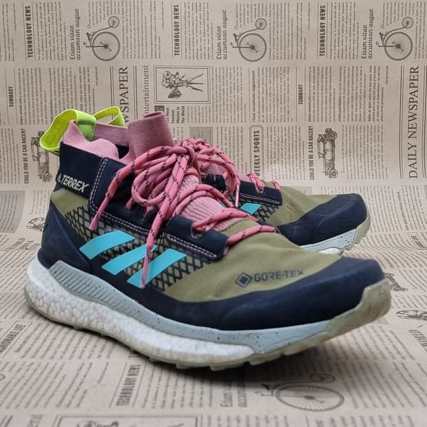 아디다스 테렉스프리하이커gts 등산화 265