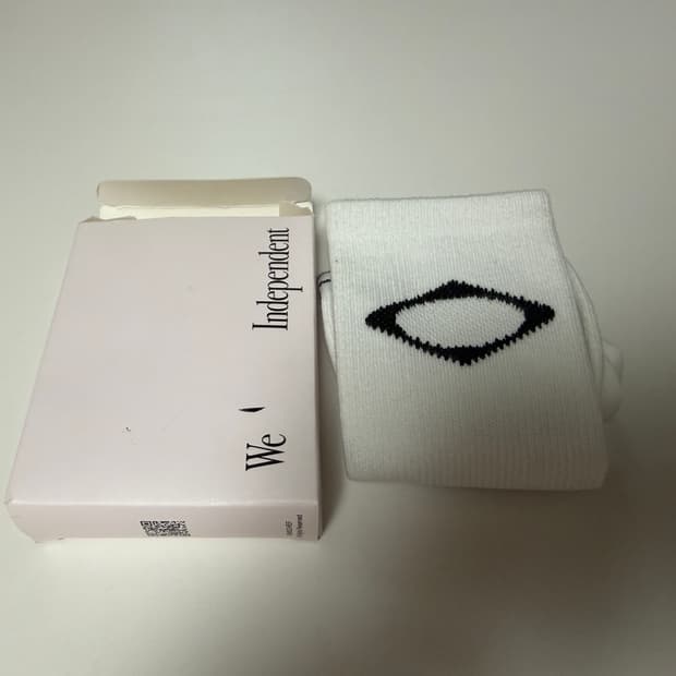 미스치프 양말 화이트