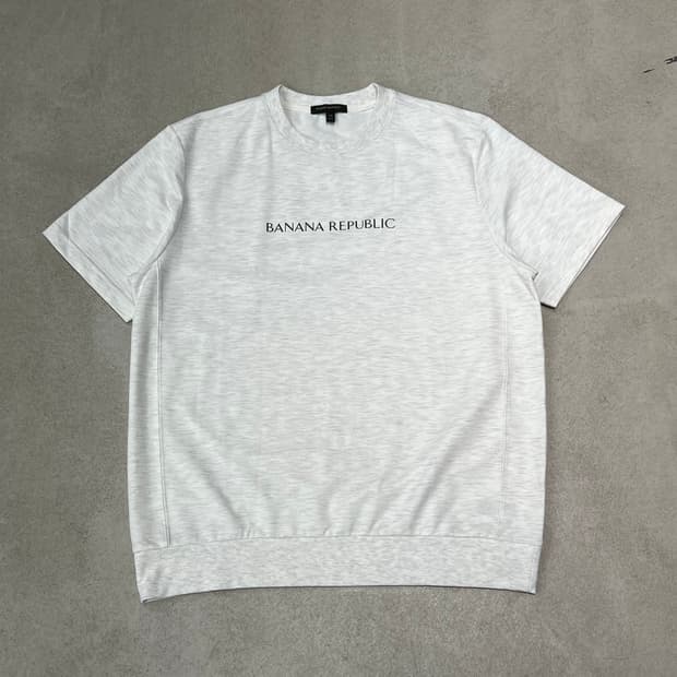 바나나리퍼블릭 로고 반팔티 s10321
