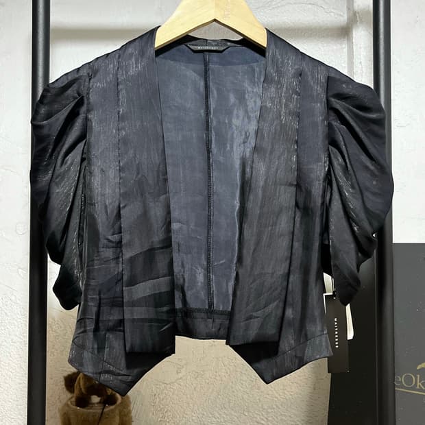 Maitresse puff shirring shoulder jacket
