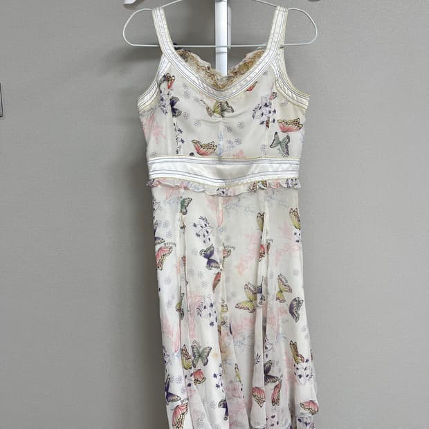 나비 레이스 화이트 쉬폰 원피스 민소매 페어리계