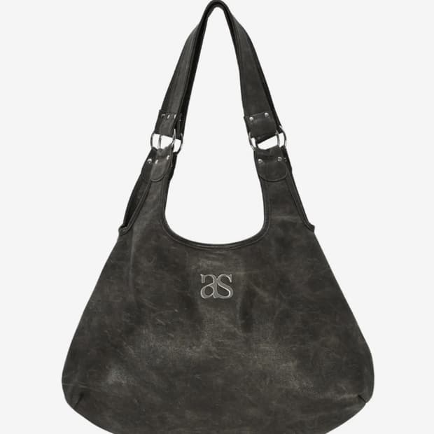 애즈온 리키백 크랙브라운