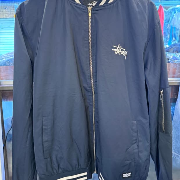 스투시 기어 블랙 바시티 자켓