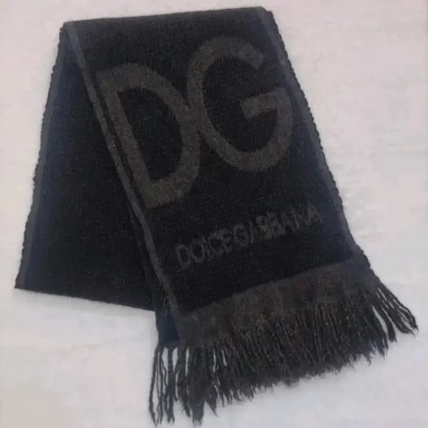 돌체앤가바나 머플러 목도리
