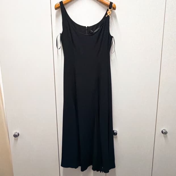 (정품/새상품) 베르사체 여성 블랙 메두사 플리츠 미디 드레스