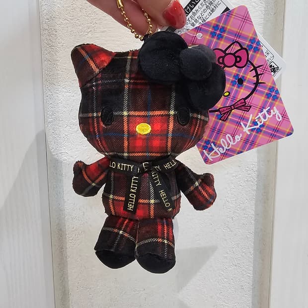 일본정품 산리오 헬로 키티 마스코트 컬렉션 타탄 블랙