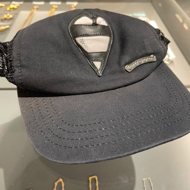 크롬하츠 매티보이 레더 패치 트러커