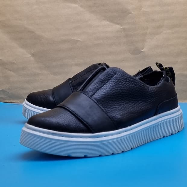 닥터마틴 라일라 슬립온36 220