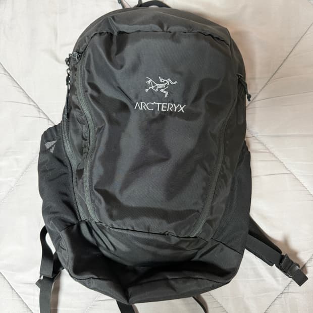 아크테릭스 백팩 맨티스26 블랙 구형