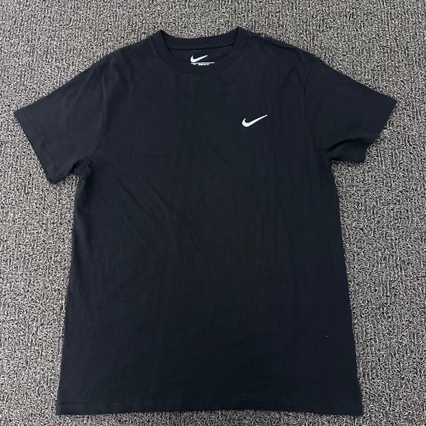 NIKE 나이키 반팔티셔츠 블랙 L