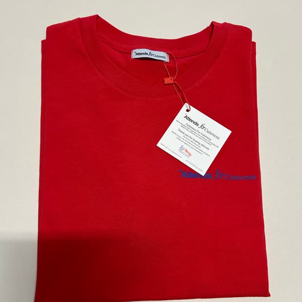 어텐즈 attends 새상품 반팔