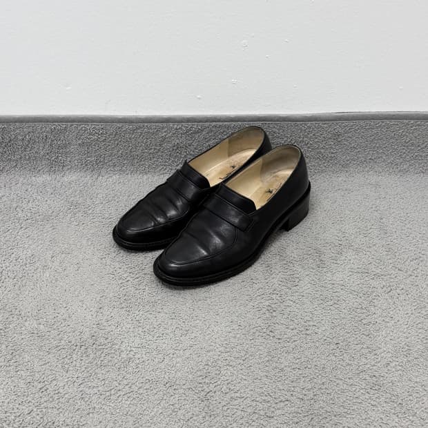 90s Margaret Howell mid heel loafers