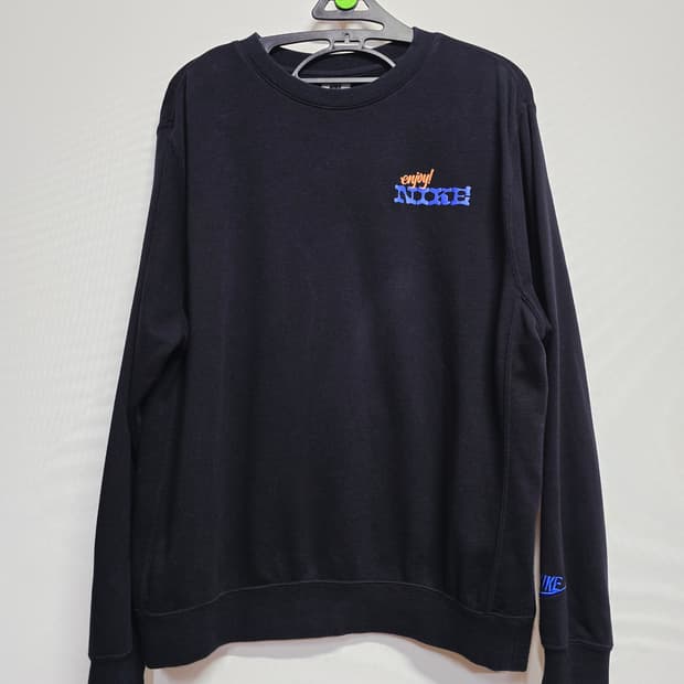 나이키  맨투맨 티셔츠