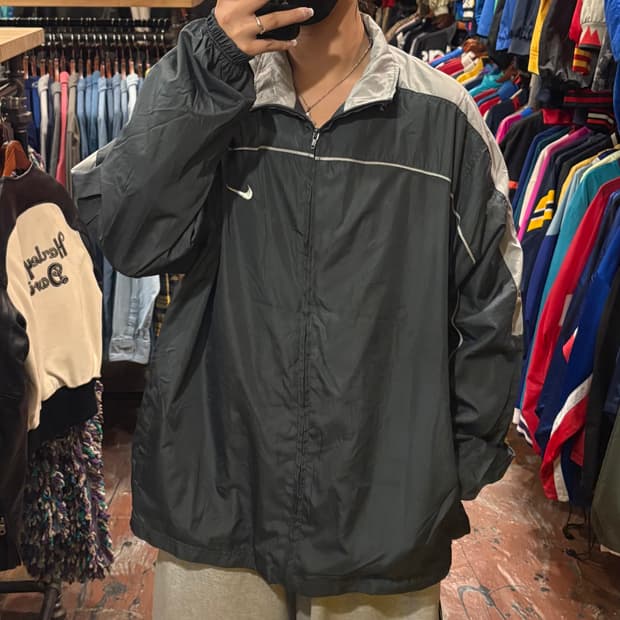 [HI] nike 바람막이 그레이