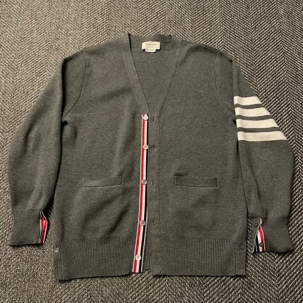 톰브라운 밀라노 스티치 