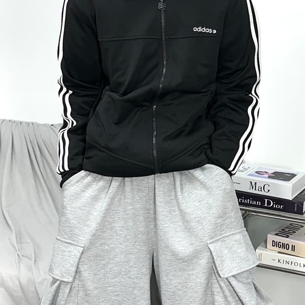 아디다스 블랙 트랙탑 져지 L