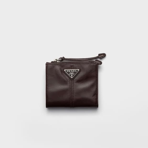 프라다 스몰 가죽 지갑 브라운