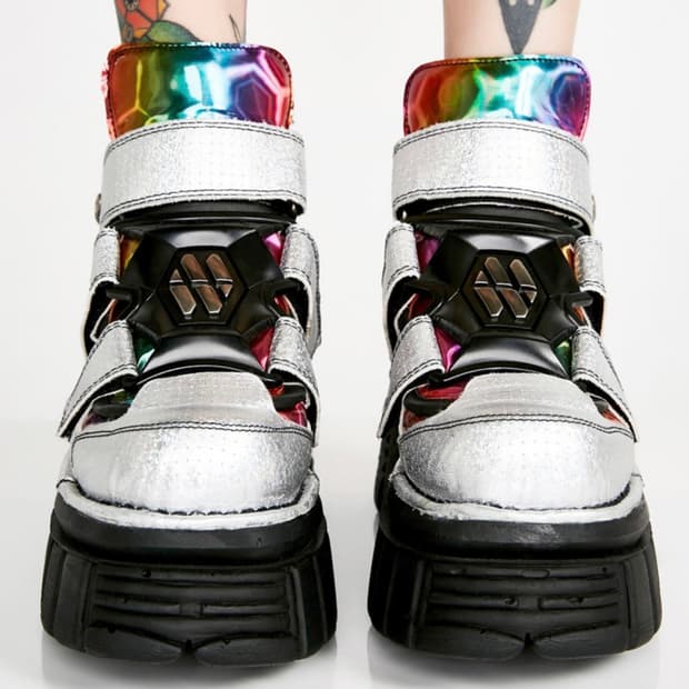 newrock HOLOGRAFIC CUADRADO PLATA