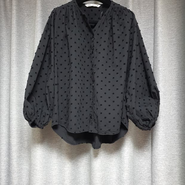 Zara자라 도트패턴 볼륨 여유핏 루즈핏 블라우스s or s~m