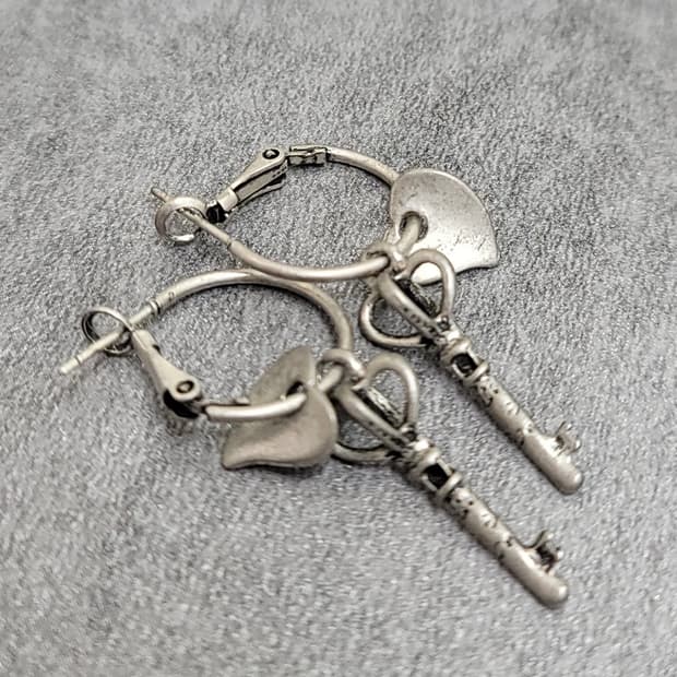 vintage earrings 3-way