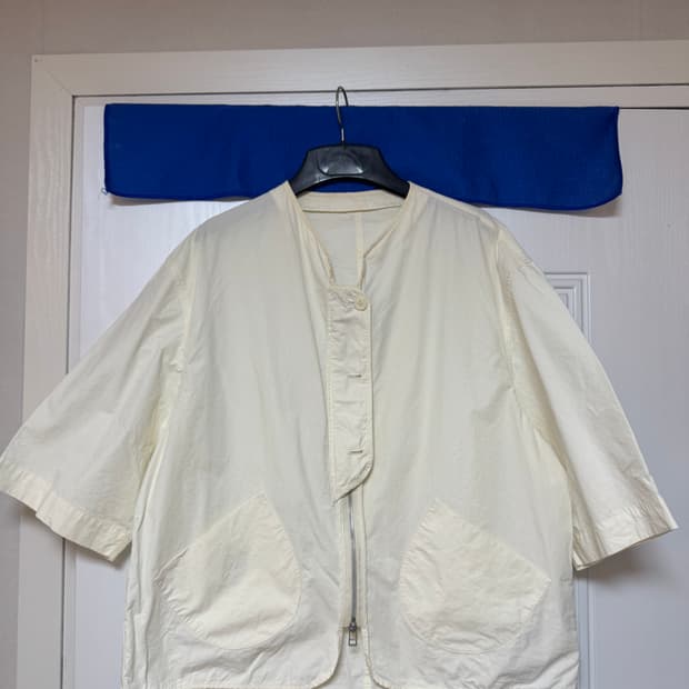 이얼즈어고 레몬크림 베이지 자켓