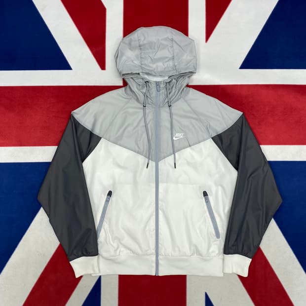 나이키 바람막이  M 실측 L 