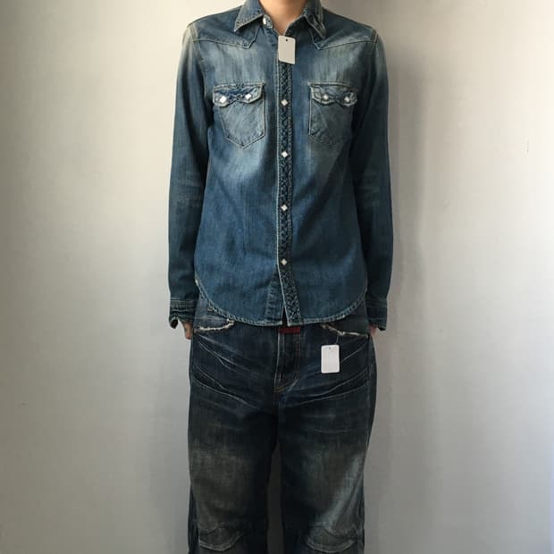 Western mood denim shirt