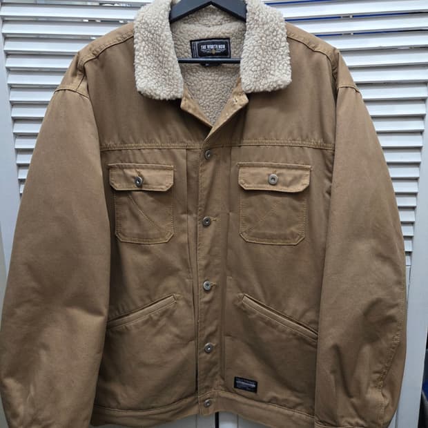 더워스나우 양털 트러커 자켓
