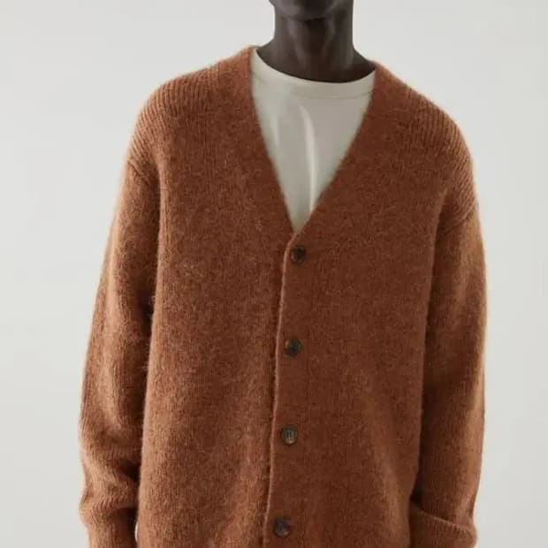 COS 울 알파카 브이넥 가디건 남성용 M사이즈