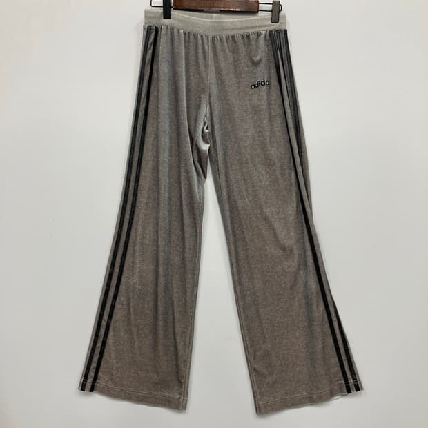 아디다스 벨벳팬츠