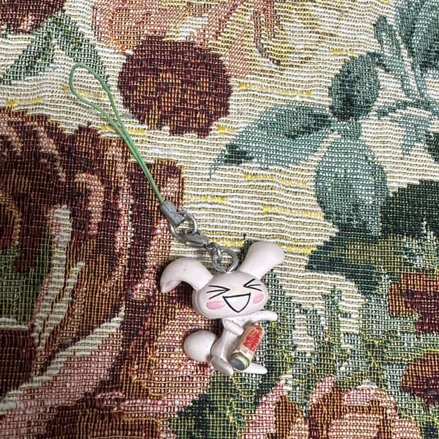 담배들고있는 고전 토끼 키링