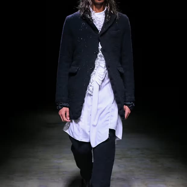 꼼데가르송 옴므 플러스 22aw 축융 자켓 XL 구매합니다