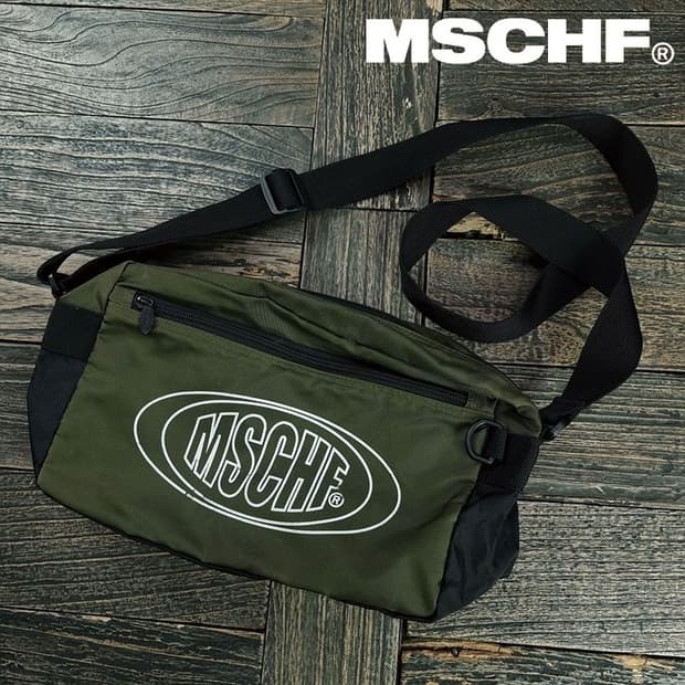 [미스치프] 빅로고 나일론 크로스백 카키 M19484